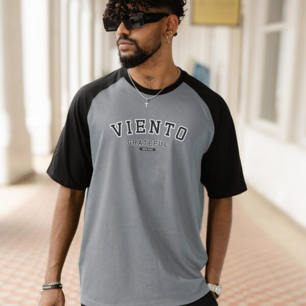 Grateful Raglan Tee- Light Ash