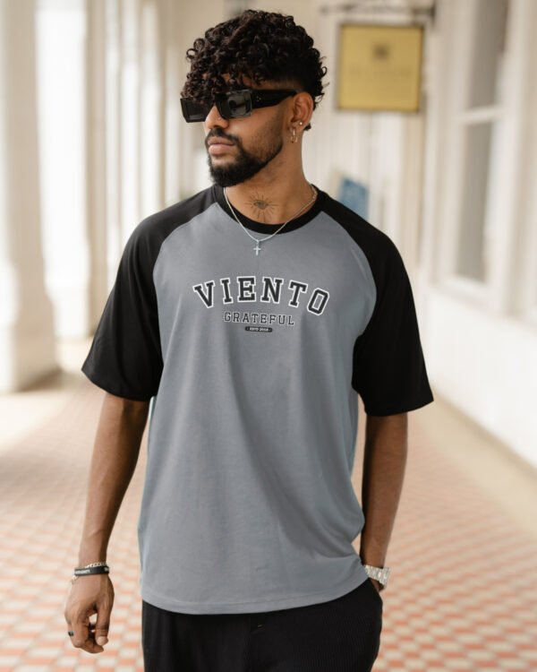Grateful Raglan Tee- Light Ash